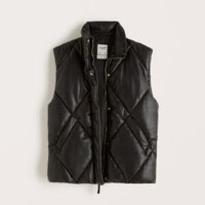 NWOT- A&F Oversized Vegan Leather Quilted Vest